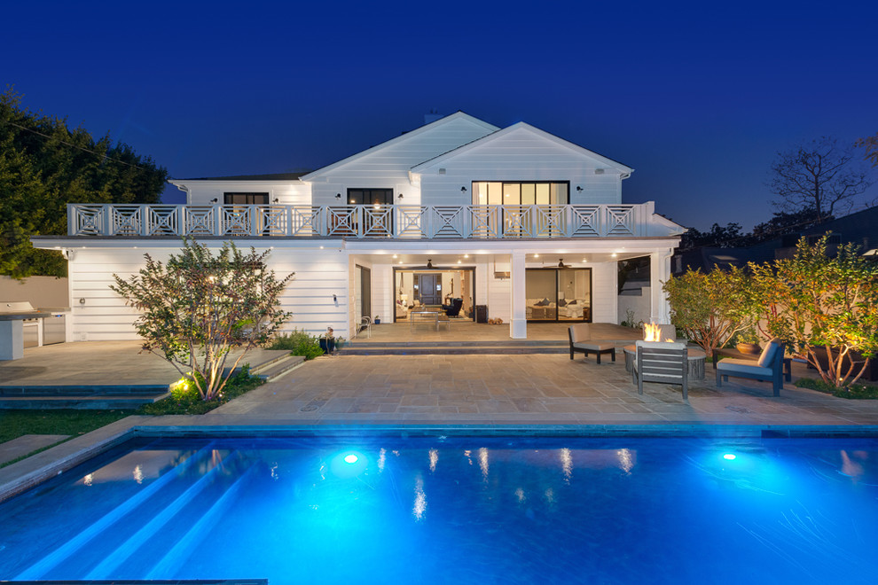 This is an example of a transitional pool in Los Angeles.