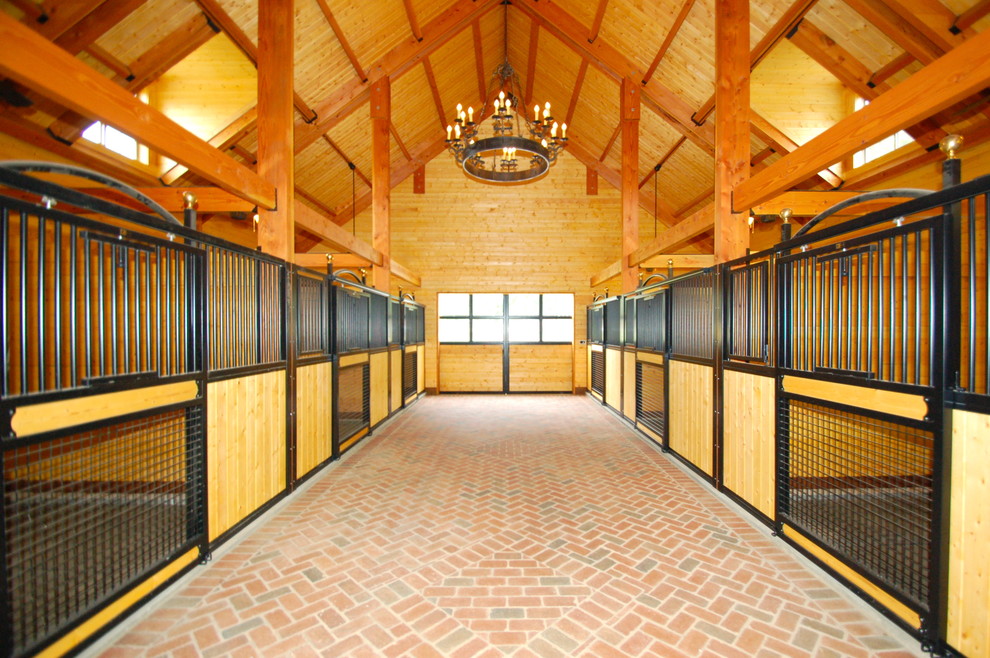 Inspiration for an expansive traditional detached barn in Nashville.