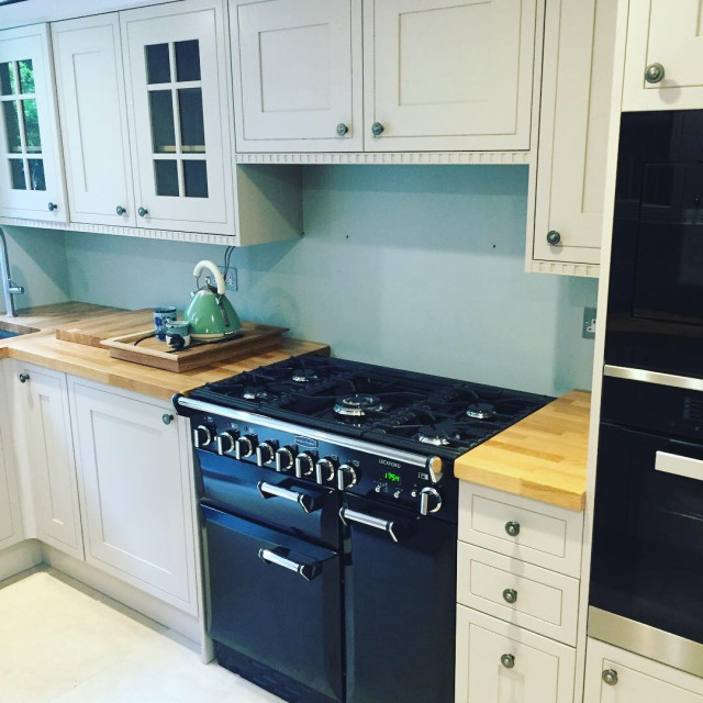 Country style shaker kitchen - Victorian - Kitchen - London - by ...