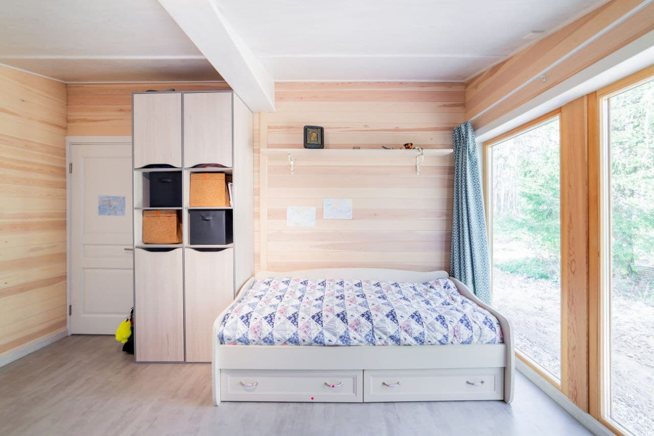 Детская комната с мебелью для двоих детей