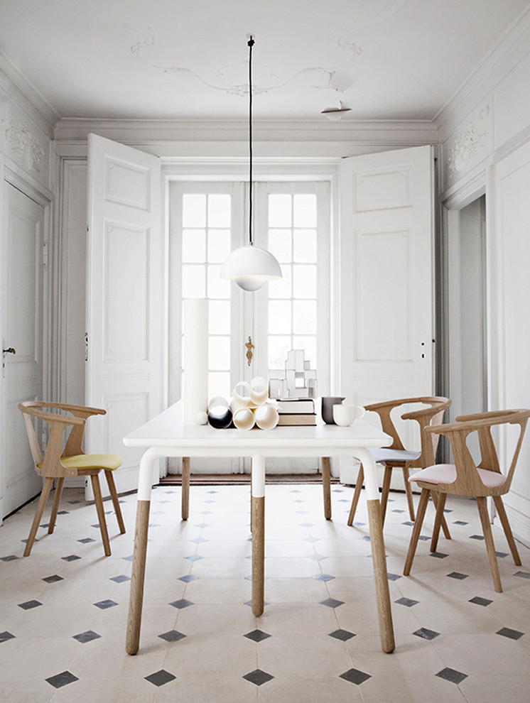 Inspiration for a scandinavian dining room in Tokyo.