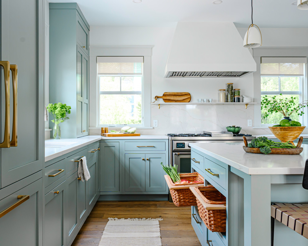 Inspiration for a transitional kitchen remodel in Providence