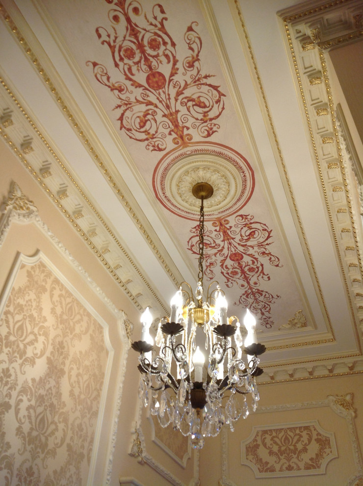 Квартира в роскошном классическом стиле