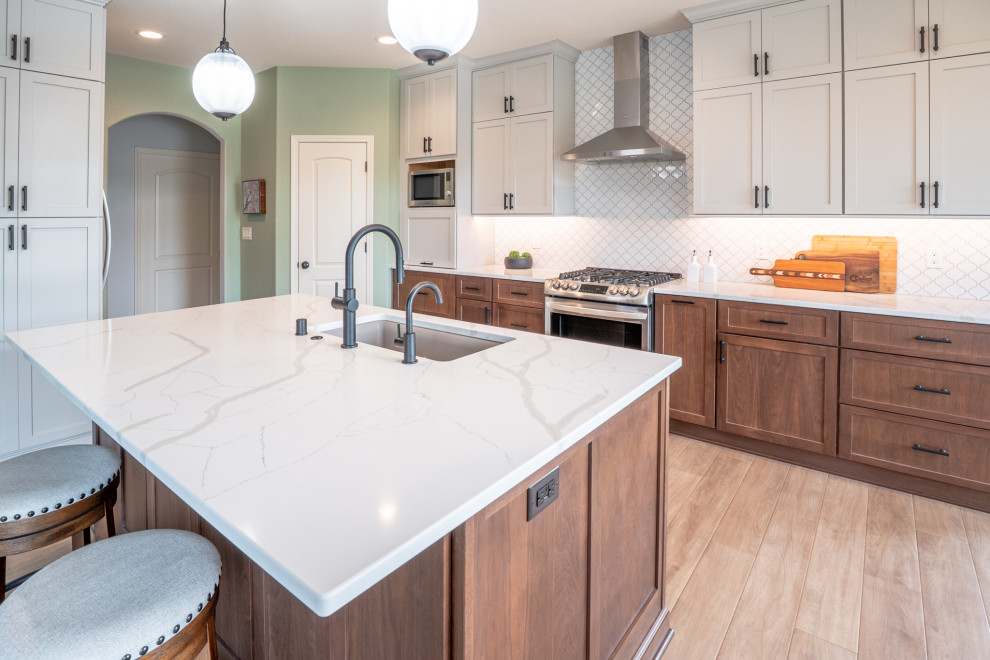 Example of a transitional kitchen design in Milwaukee
