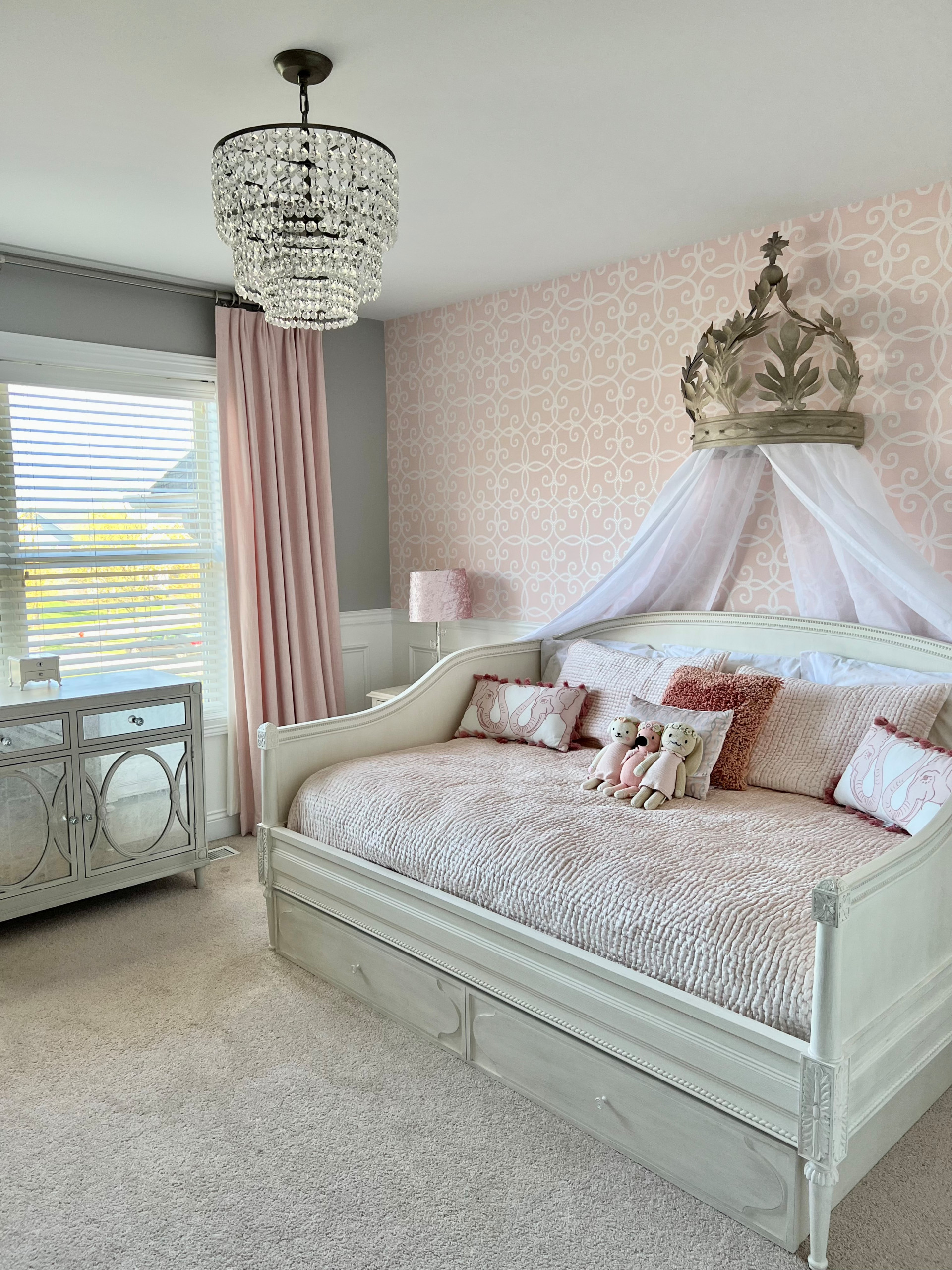 Darling Little Girl Bedroom