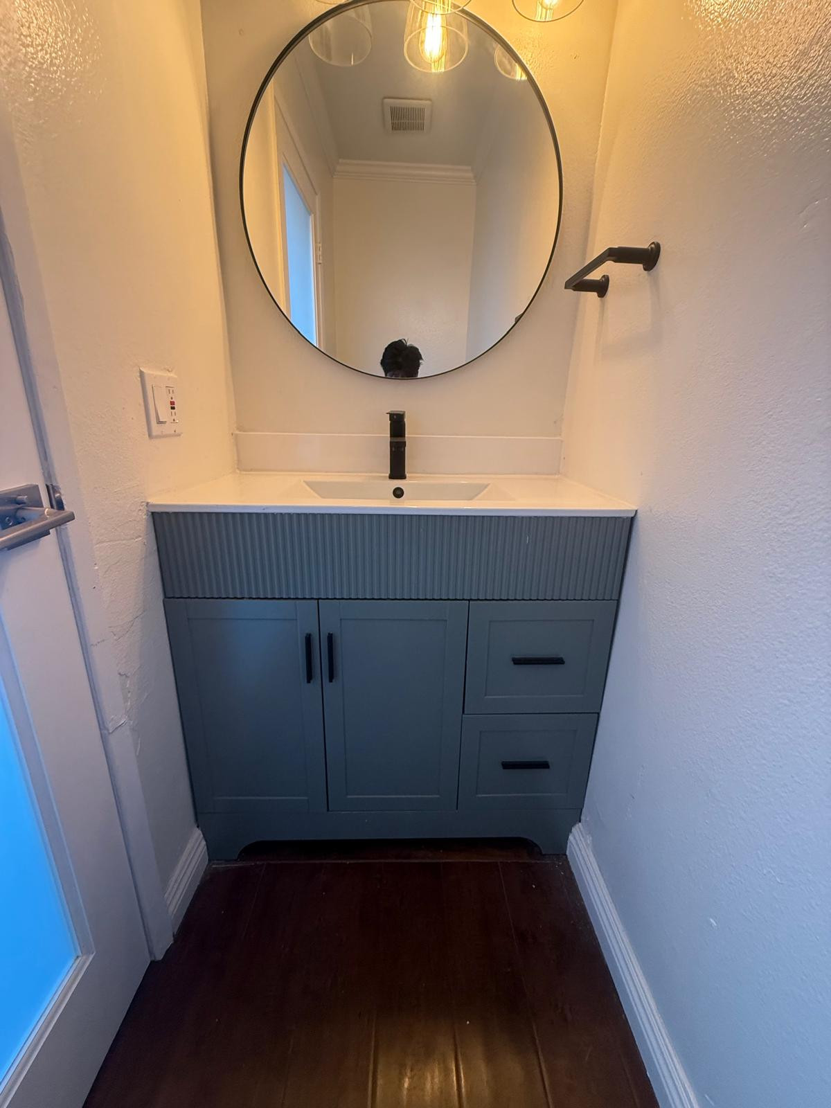 Powder Room / Bathroom  North Hollywood