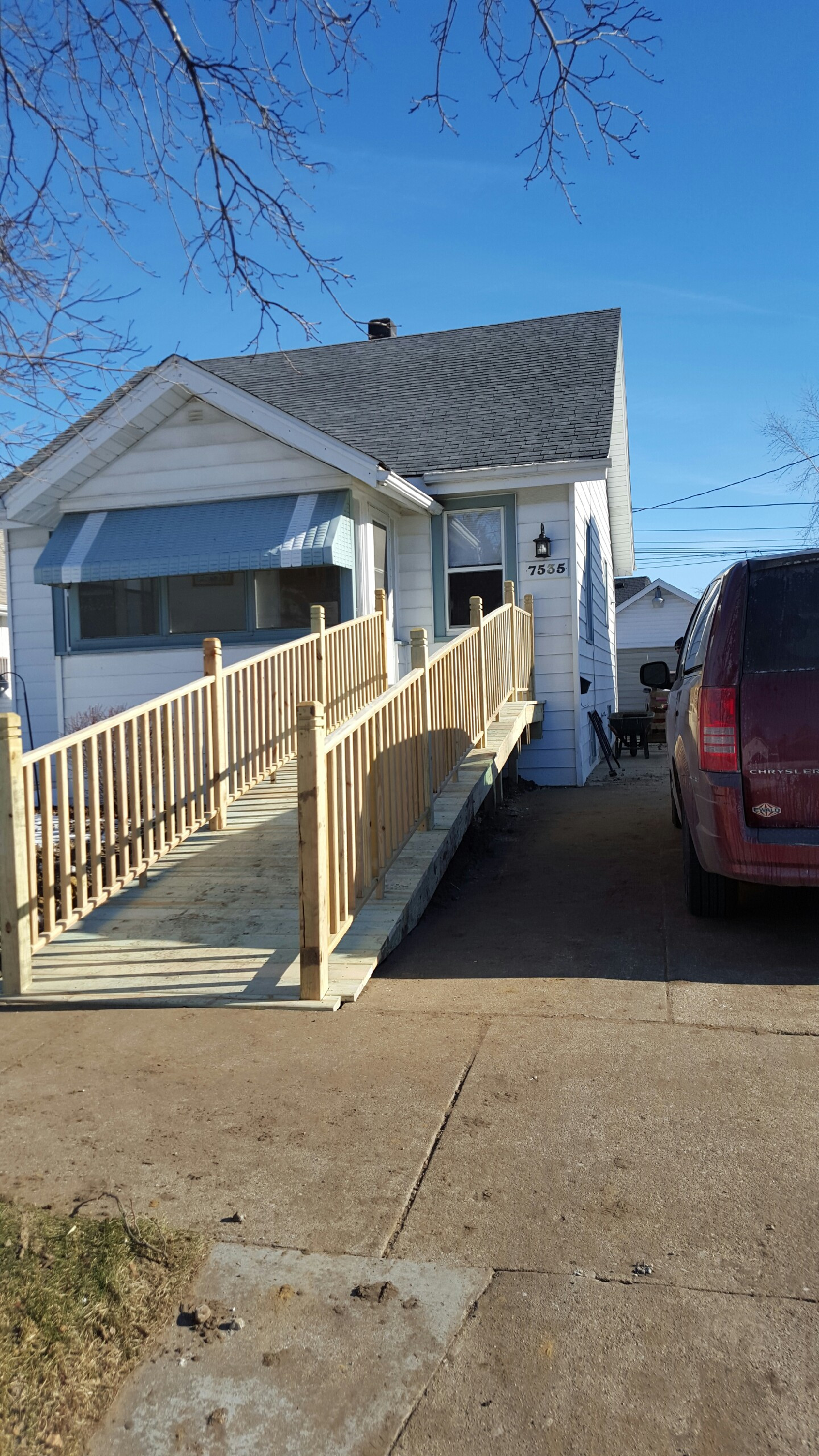 Private resident wheel chair ramp