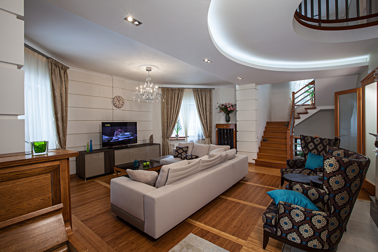 Пентхаус в Дубне. Архитектор Инна Азерская