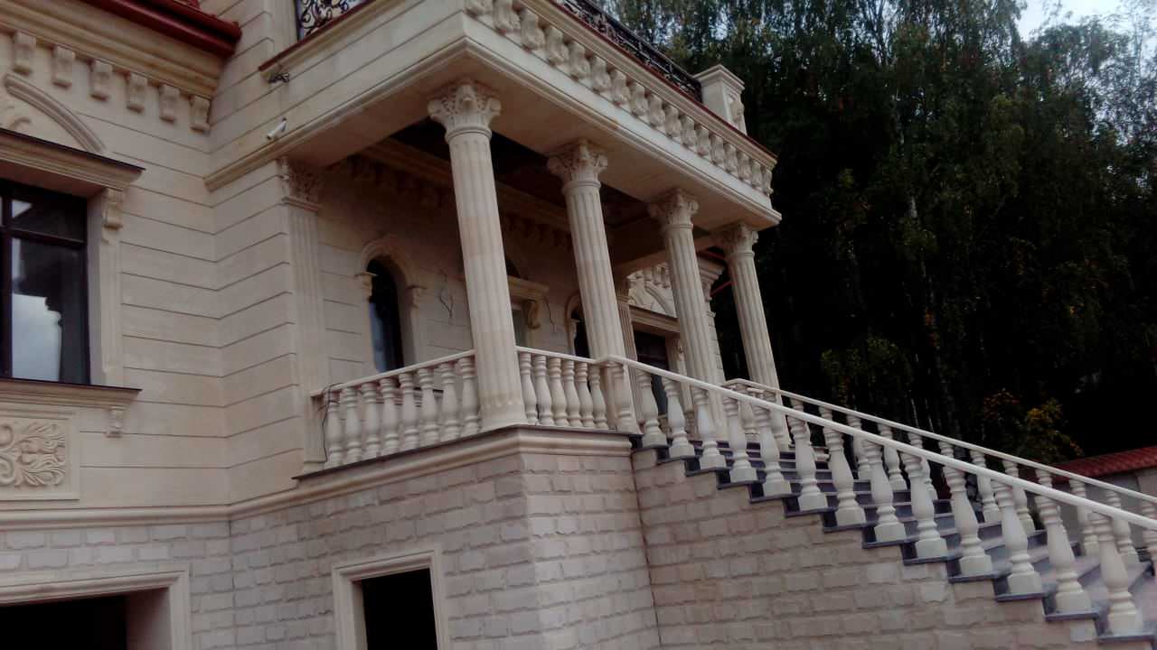 Балясины из натурального дагестанского камня