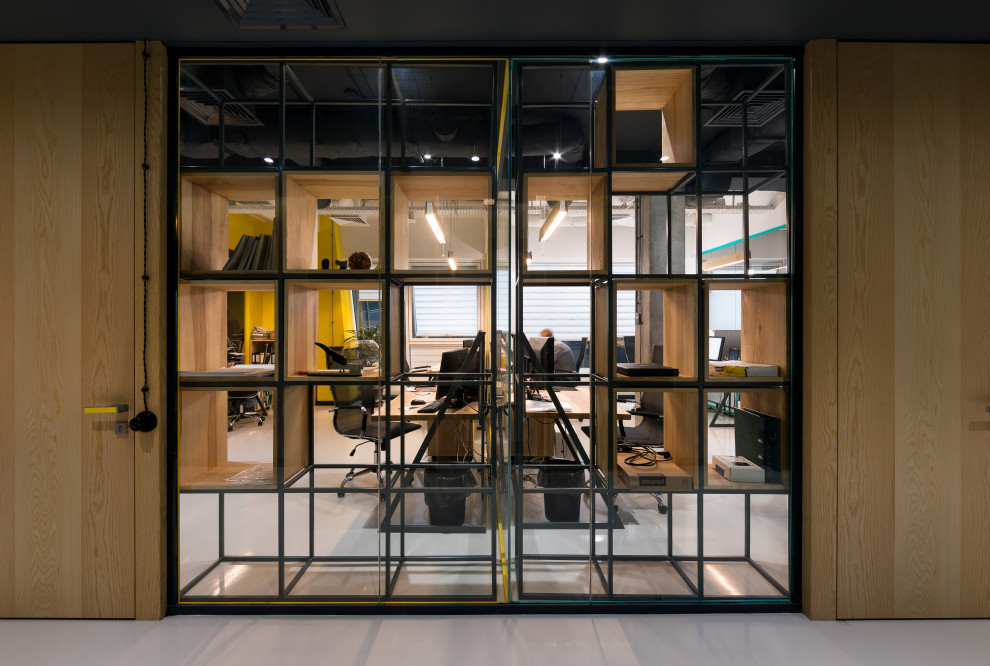 ОФИС ДЛЯ КОМПАНИИ M DEVELOPMENT