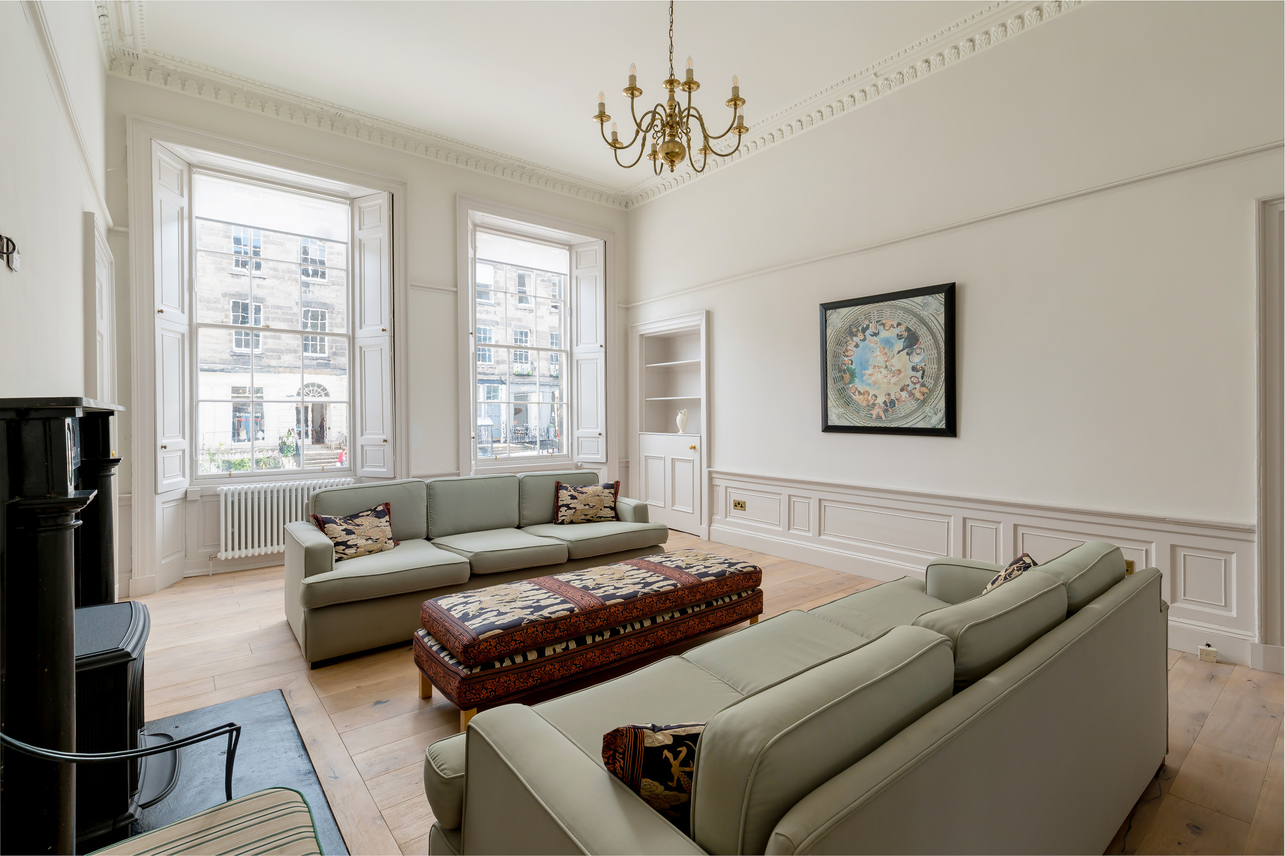 Alterations to a Main Door B-listed Apartment in Edinburgh New Town