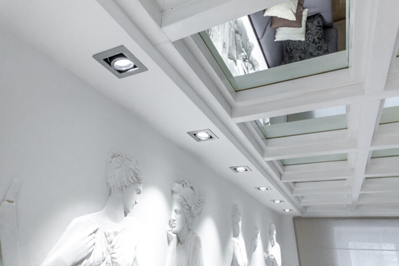 Квартирный вопрос. В греческом зале