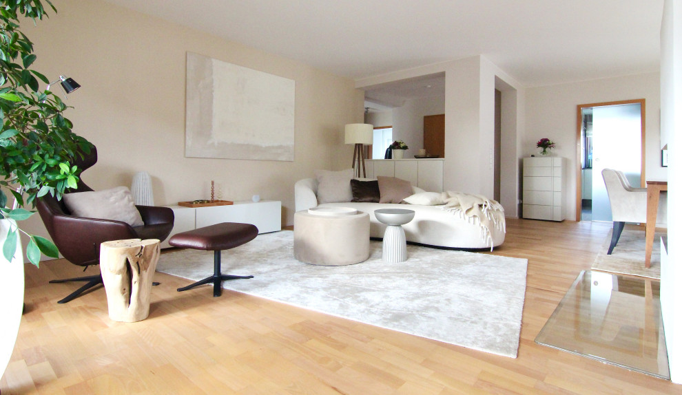 Eklektisches Wohnzimmer in Frankfurt am Main