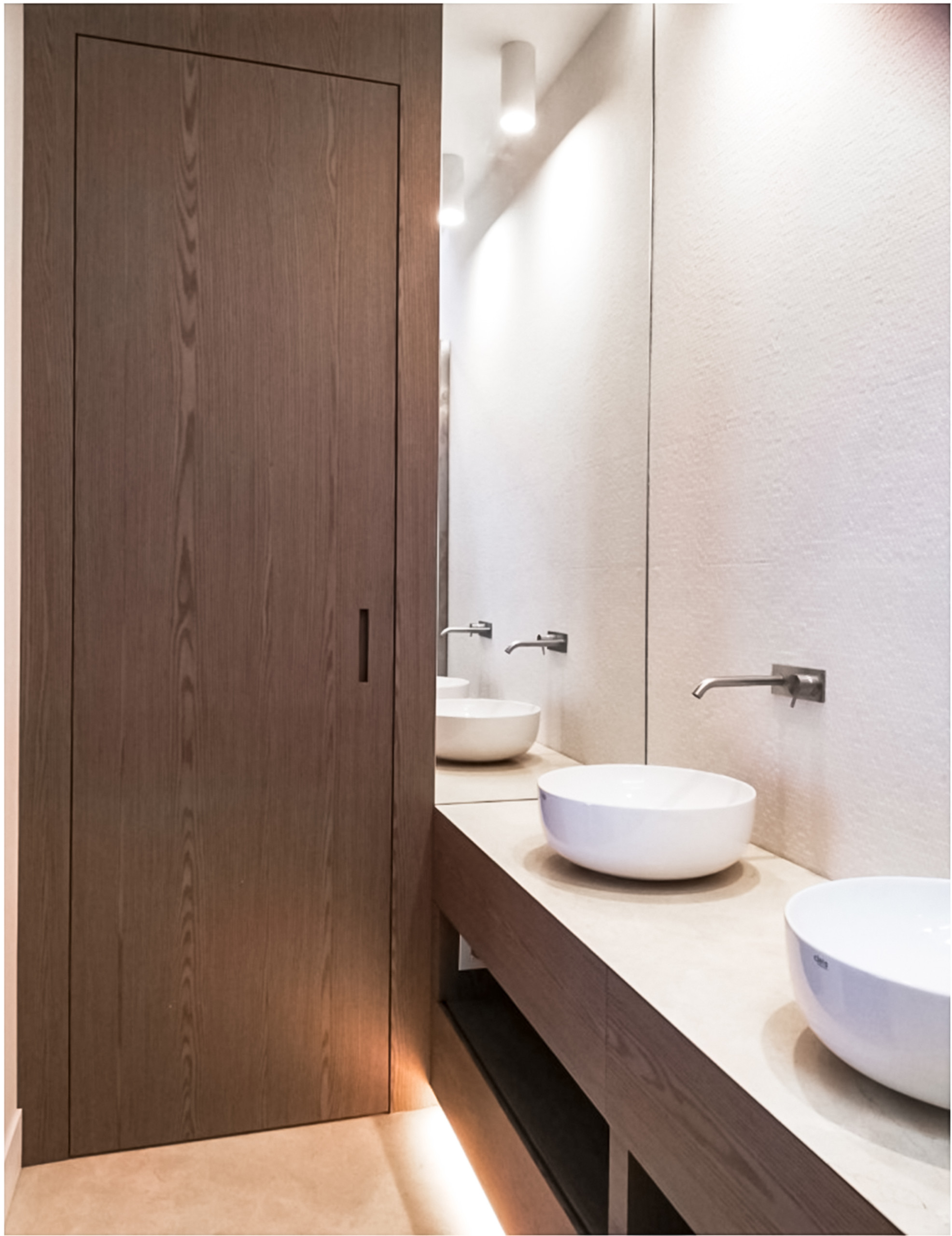 Bagno con doppio lavandino
