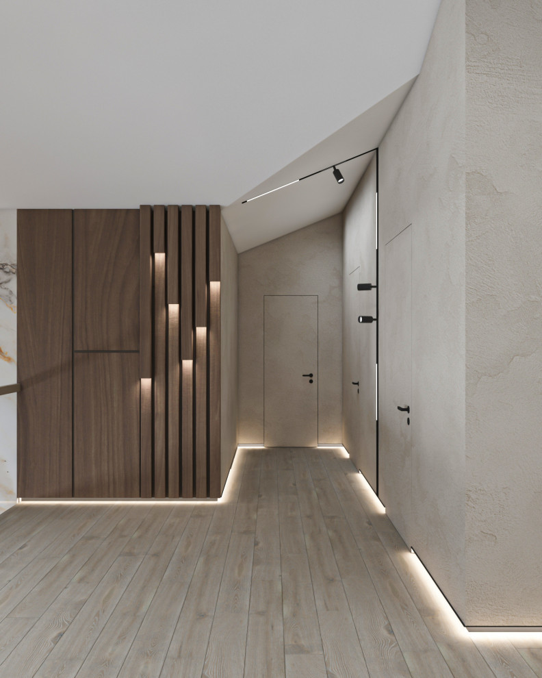 Двухэтажный частный дом со вторым светом.