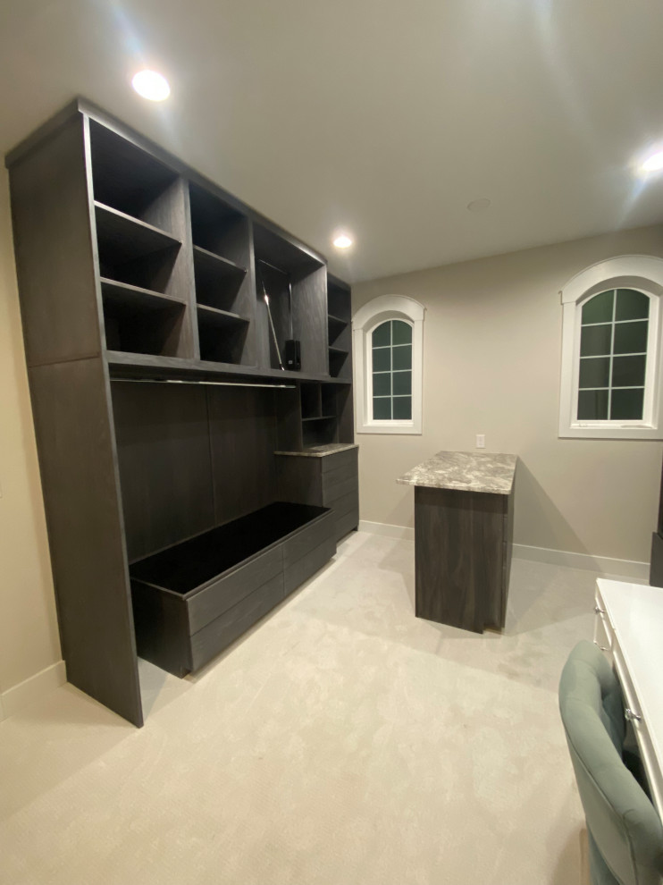 Kissing Camels Custom Closet Cabinets
