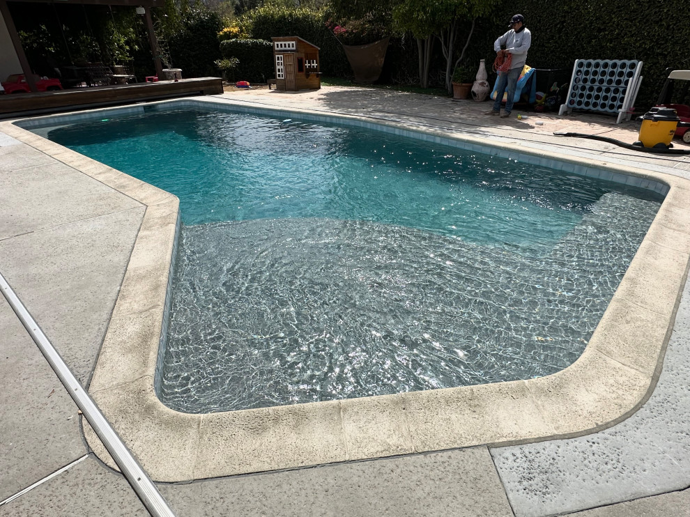 French Grey - Mini Pebble Finish