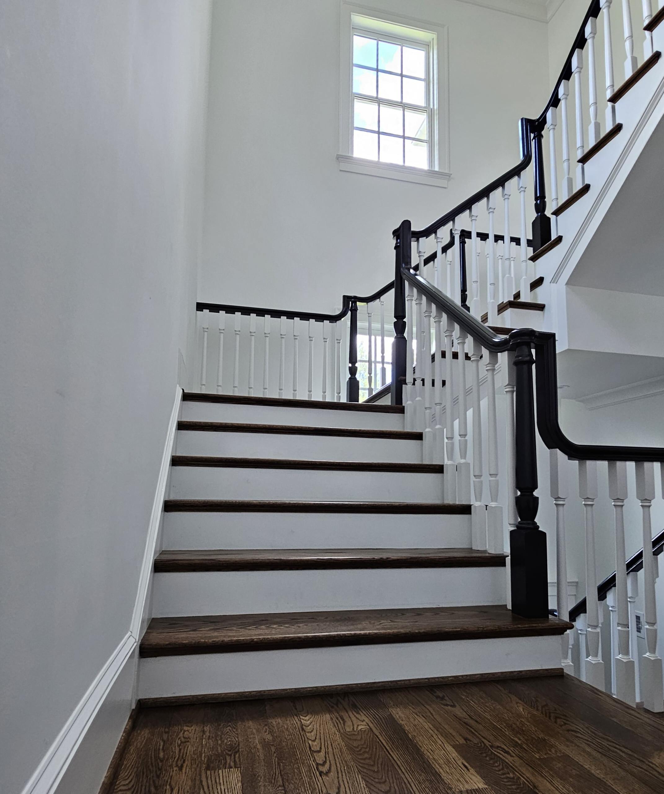 121_Elegant Floating Staircase, Chevy Chase, MD 20815