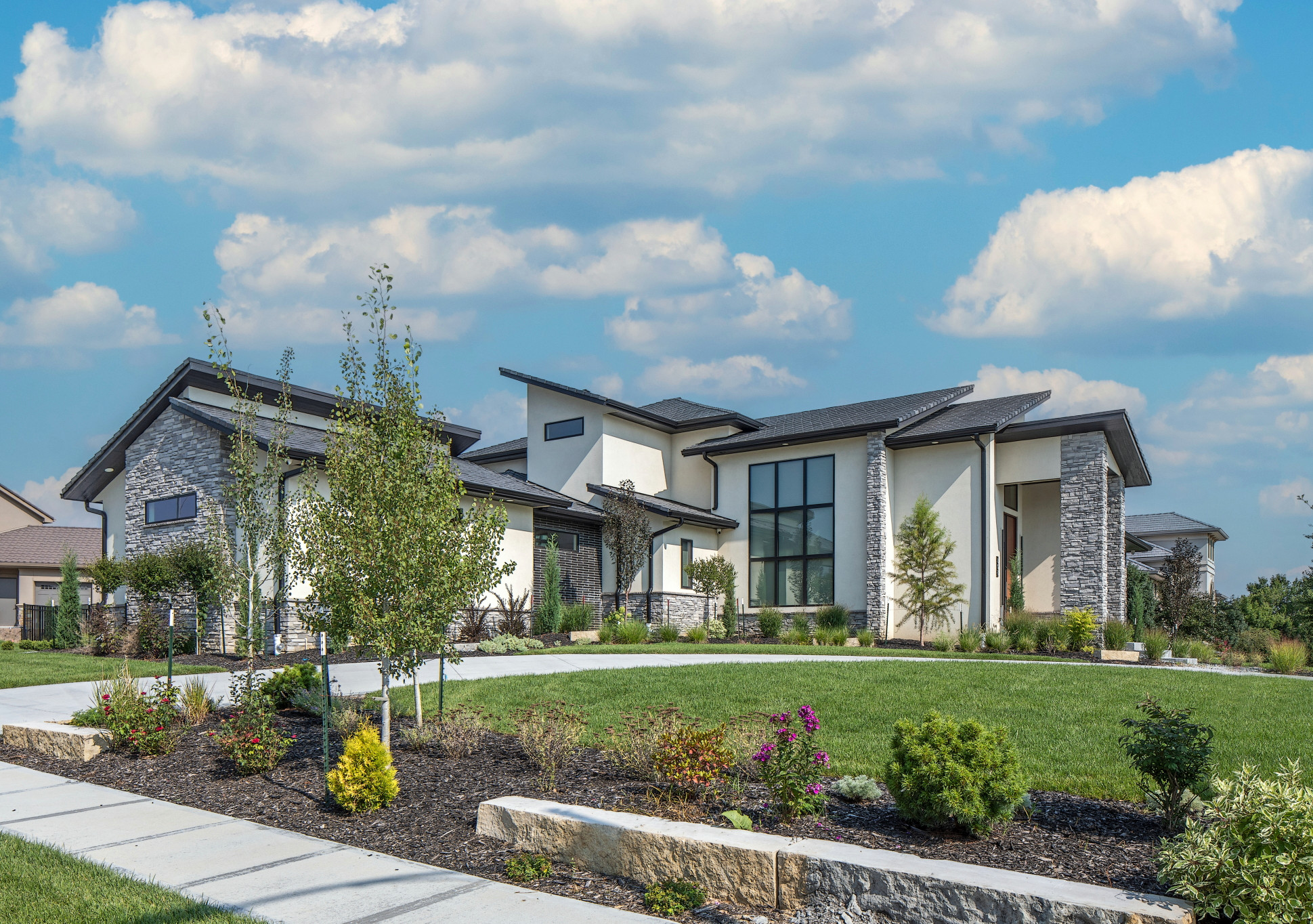 Contemporary Linden Estates