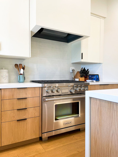 White Oak Flooring & Cabinets, Tile Backsplash & Appliances