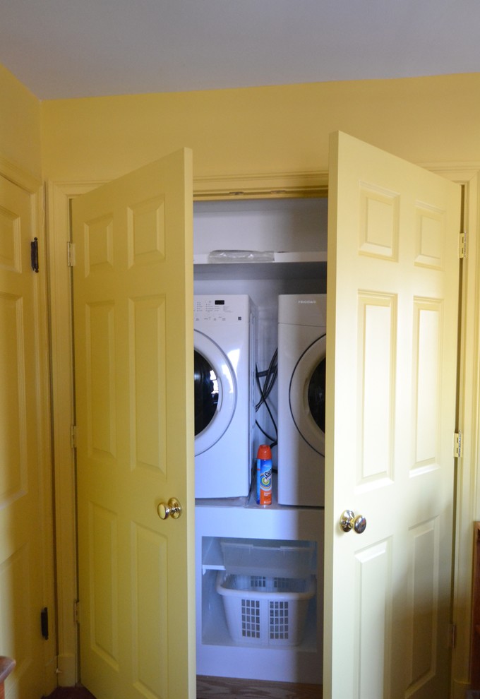 Custom laundry closet