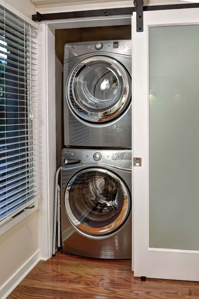 Photo of a transitional laundry room in Charleston.