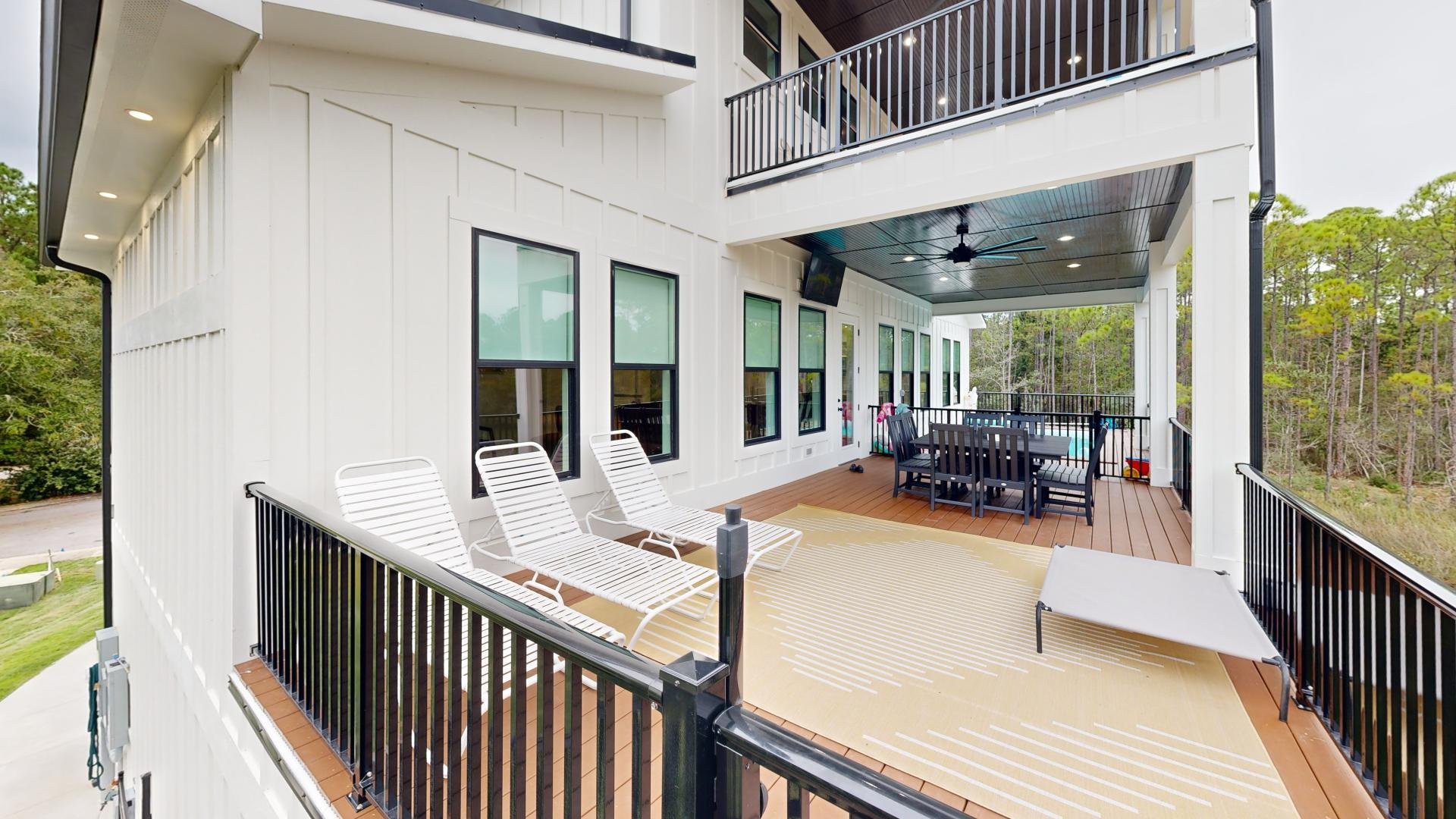 Balcony II