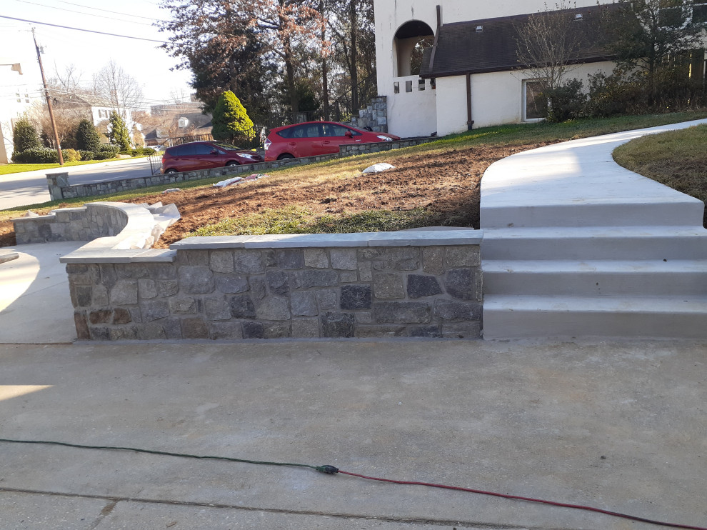 Retaining Wall - Stone | Walkway - Concrete Steps