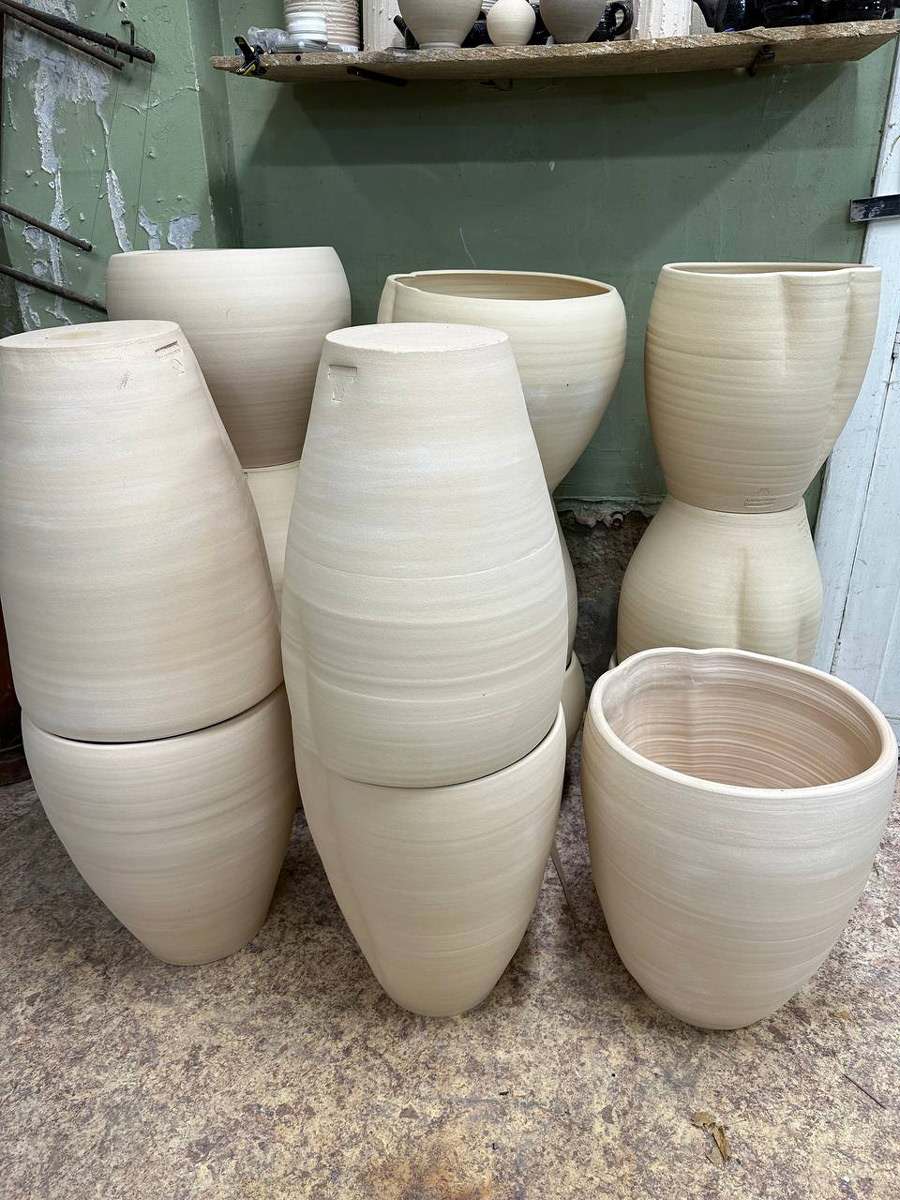 «Мятые» керамические горшки для охотничьего домика Николая 2