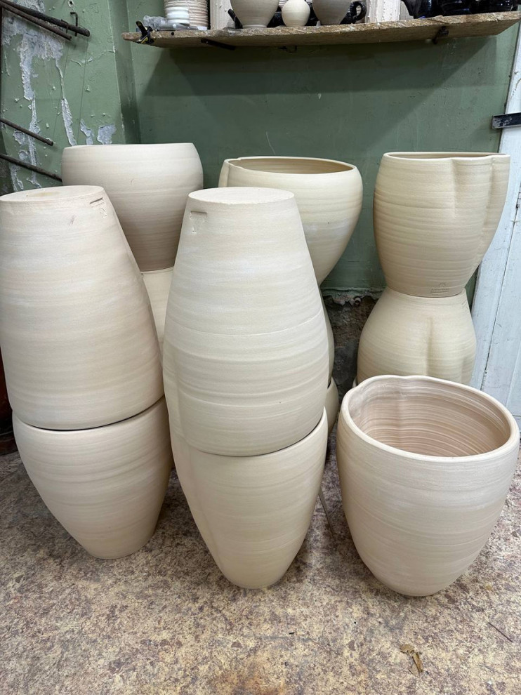 «Мятые» керамические горшки для охотничьего домика Николая 2