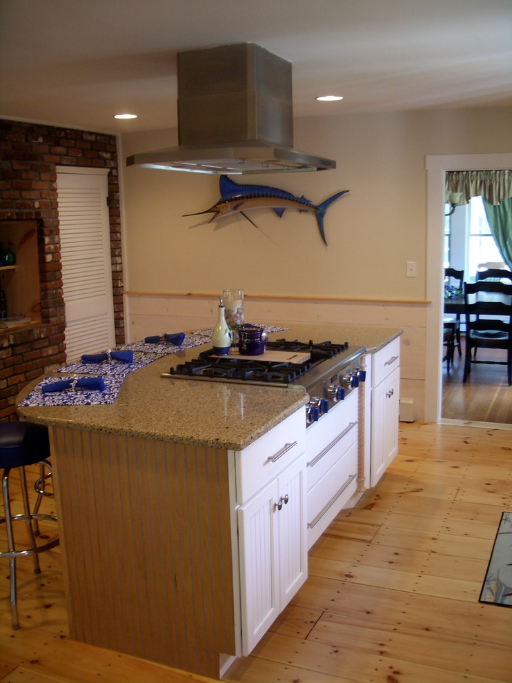 Example of a transitional kitchen design in Boston