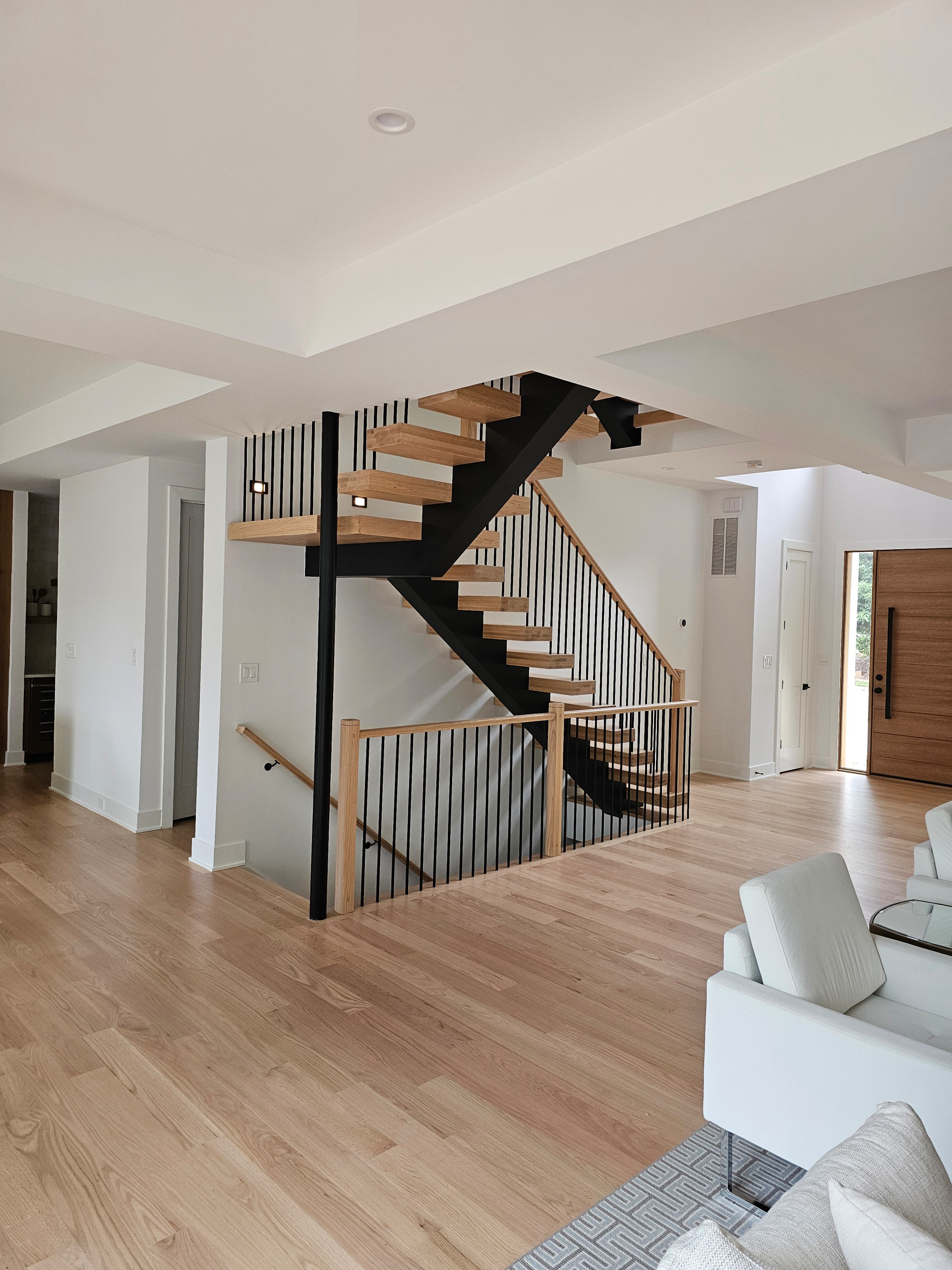 124_Contemporary Luxury White Oak and Steel Design, Vienna, VA 22180
