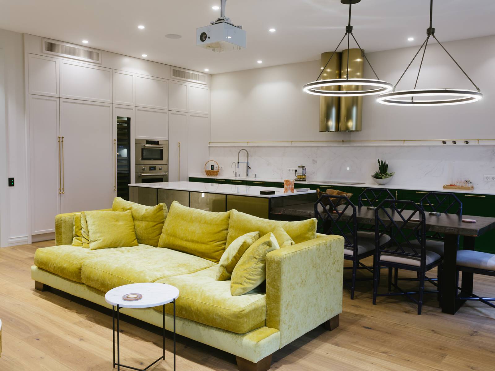 Двухуровневая квартира в ЖК «Литератор»