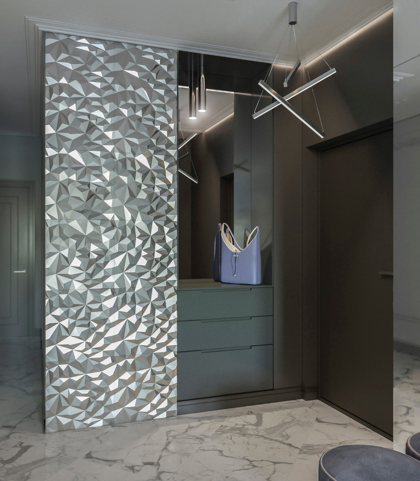 Квартира для семьи с тремя дочерьми в Санкт-Петербурге.