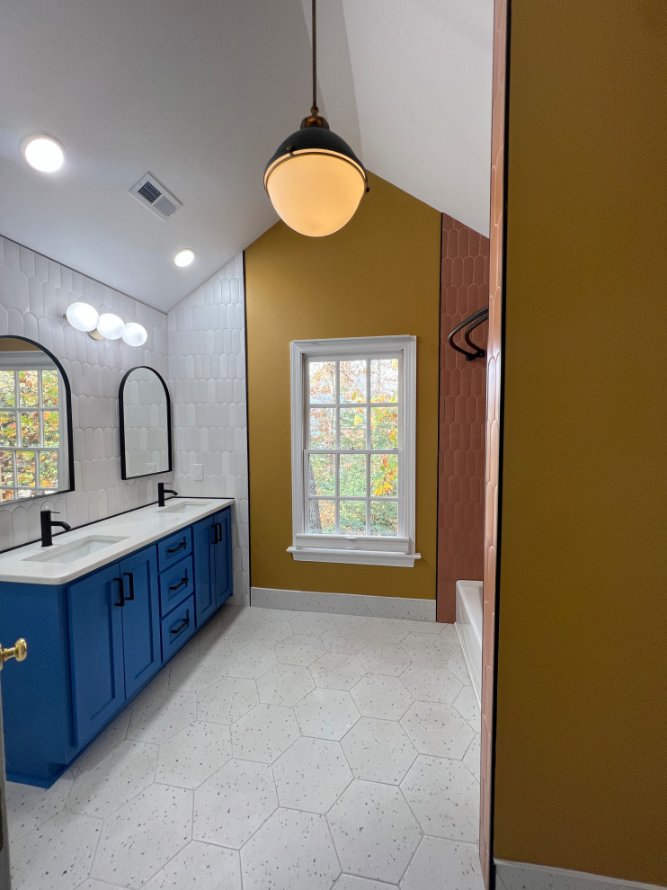 Kids/Guest Bathroom