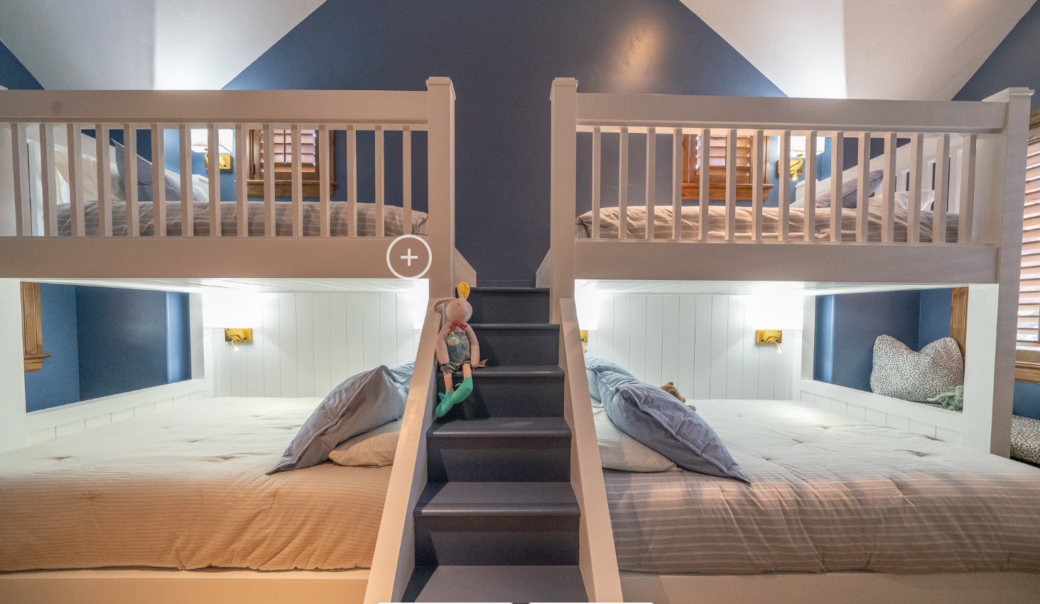 CUSTOM LUXURY BUNK BEDS