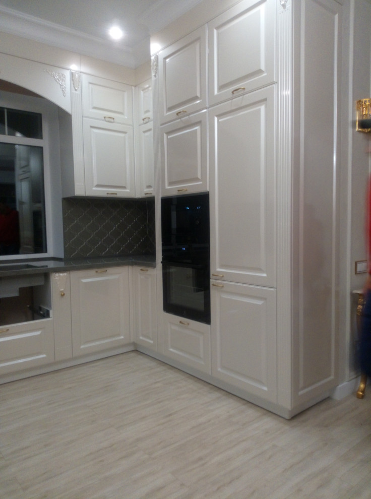 Кухня, столовая и гостиная