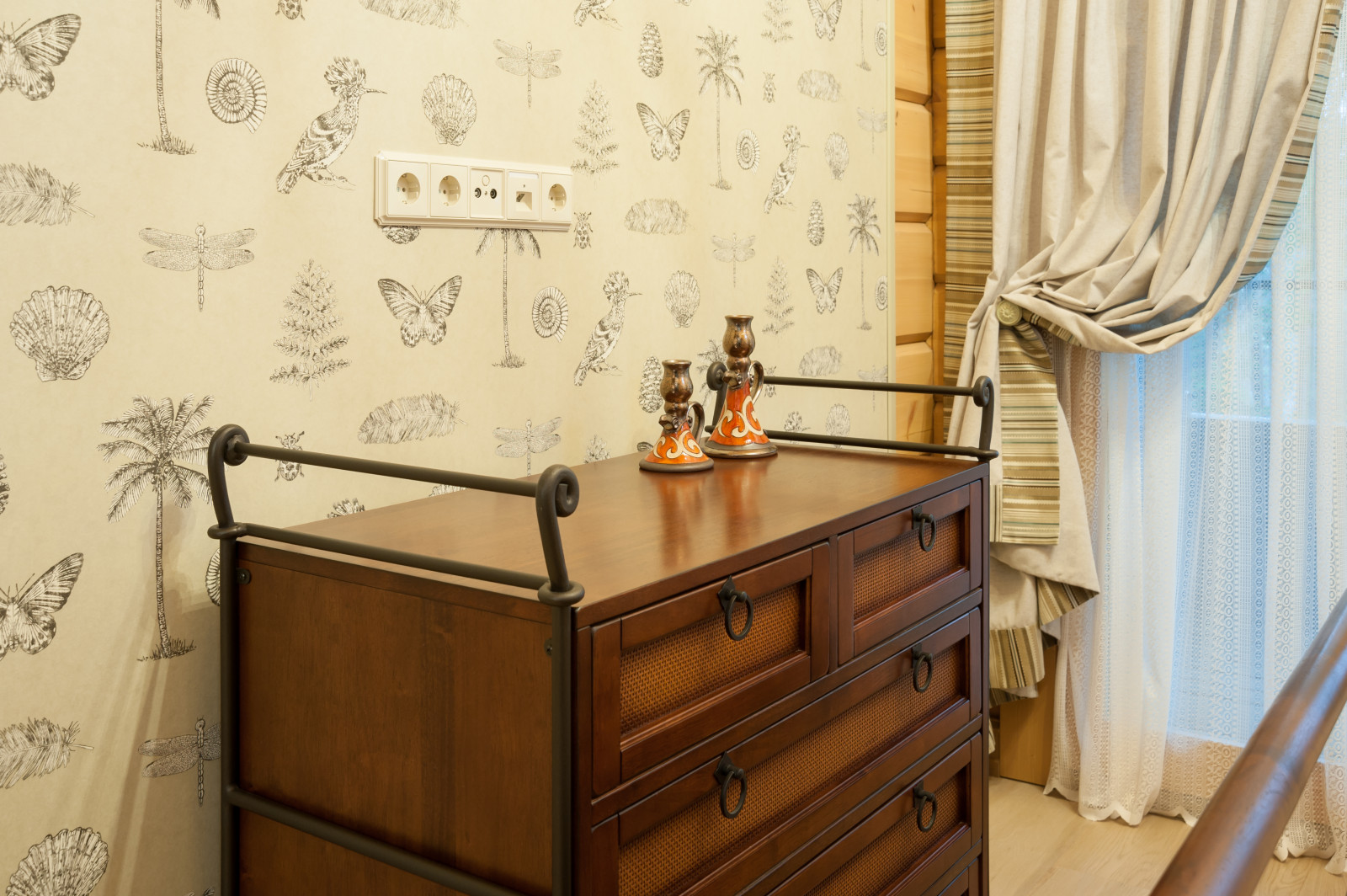 Дом у Медного озера