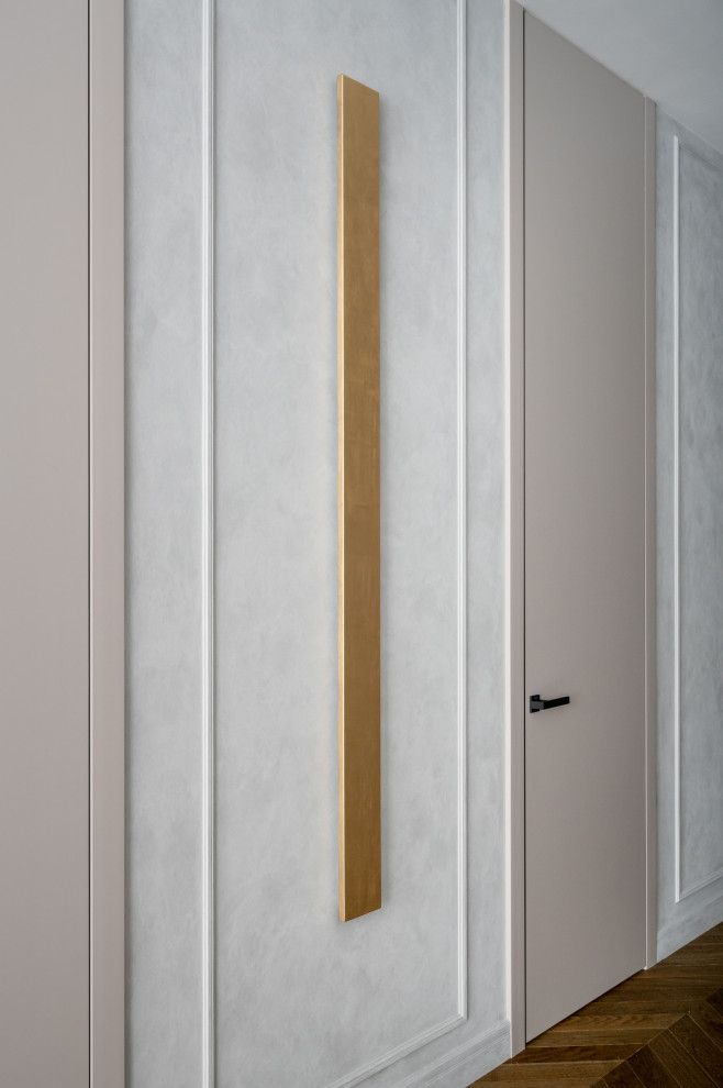 105 Садовые Кварталы. Бра в золотой потали.