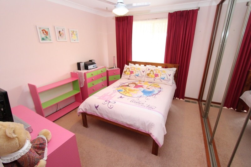 Our guest bedroom! Houzz AU