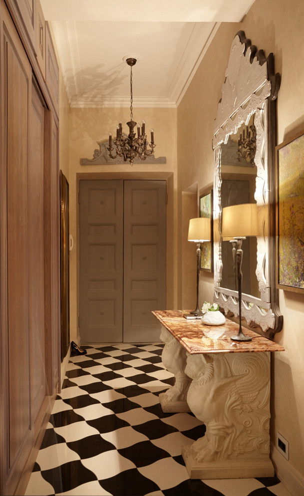 Квартира на Патриарших прудах в Москве