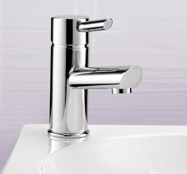 Leia Monobloc Basin Mixer with Pop with Waste