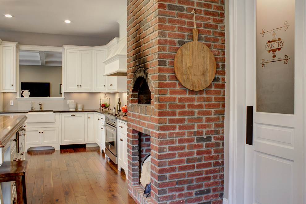 Inspiration for a transitional kitchen remodel in Boston
