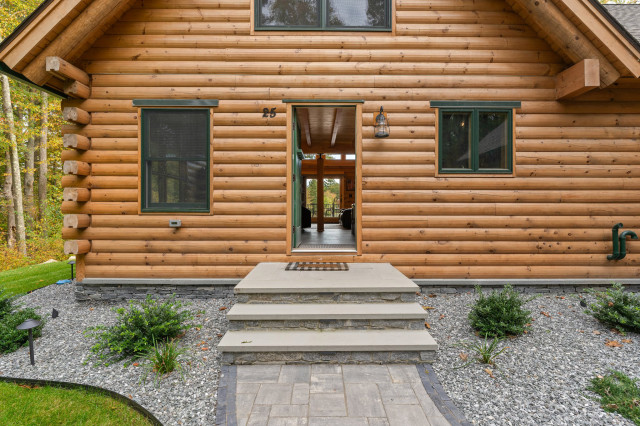 Spring Lake rustic-entrance