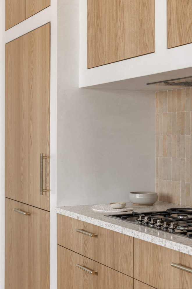 Inspiration for a mediterranean kitchen in Sydney.