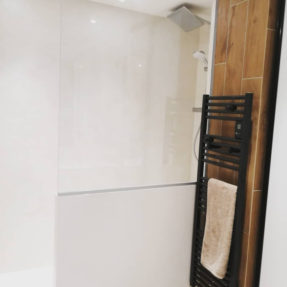 Salle de bain - Douche à l'italienne -Béton ciré