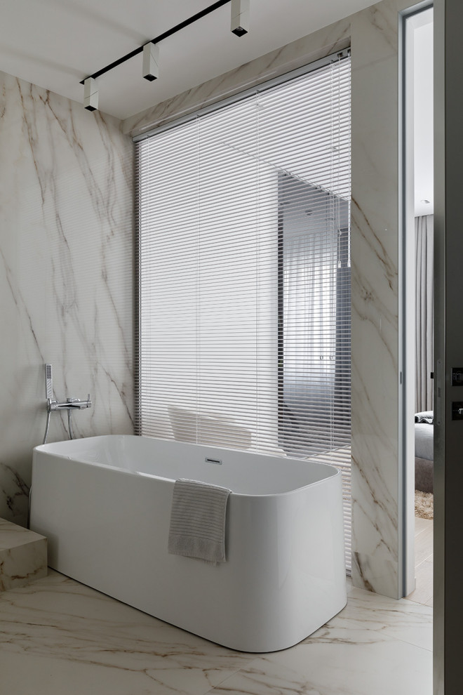 Квартира для студентки, ЖК Смольный