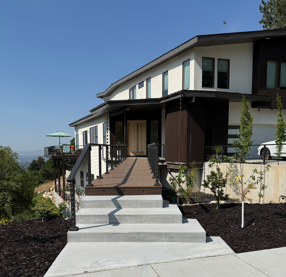 Tomahawk-Modern Custom Home