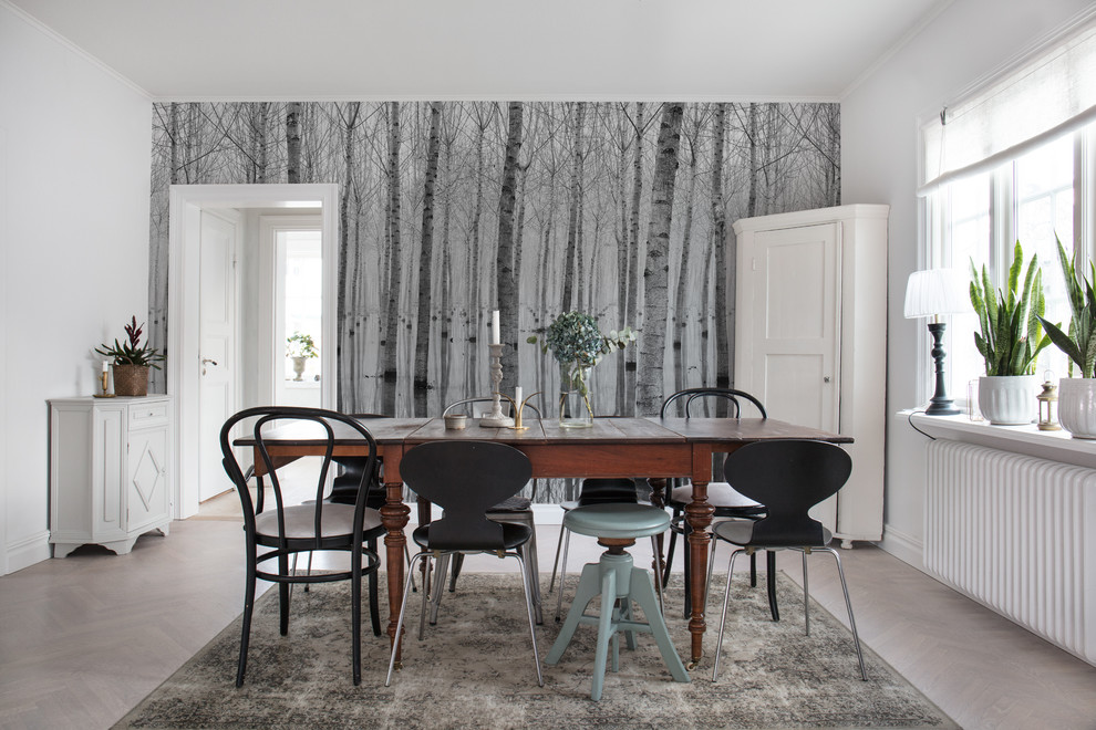Idee per una sala da pranzo scandinava con pareti grigie