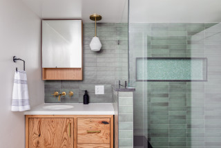 Bathroom of the Week: Earthy Modern Style in 68 Square Feet (8 photos)